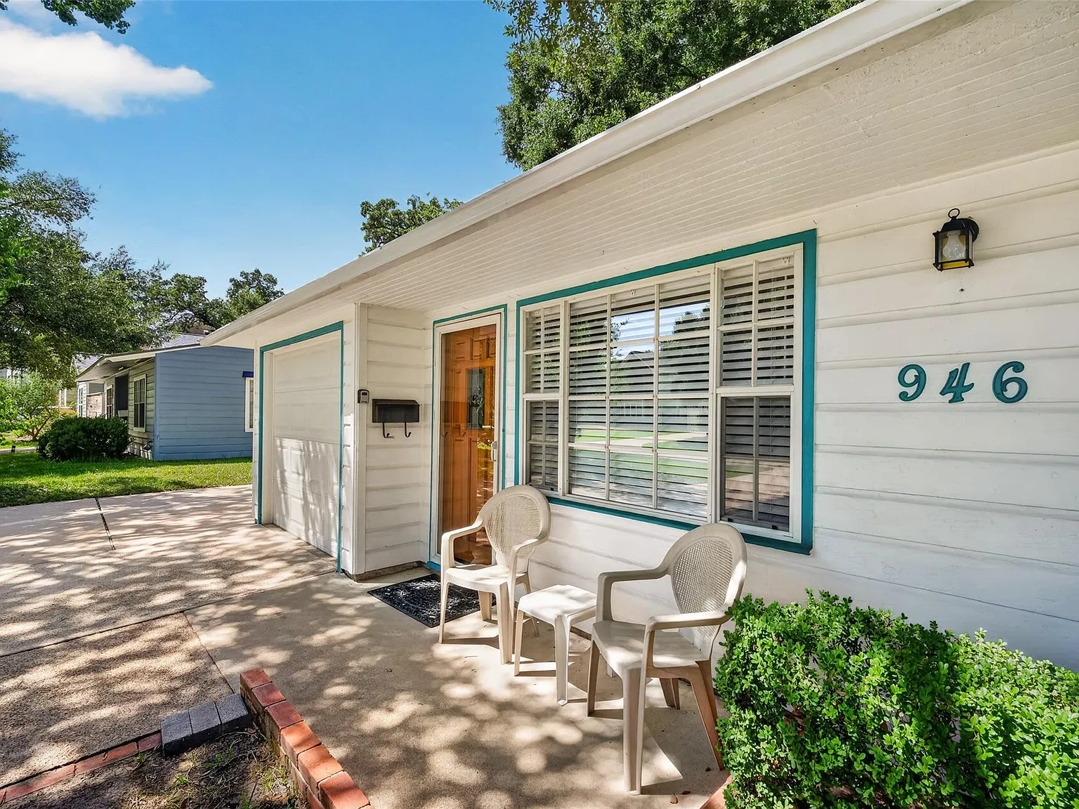3 bed, 2.0 bath, 1562 sqft, $2,650 — Photo 2