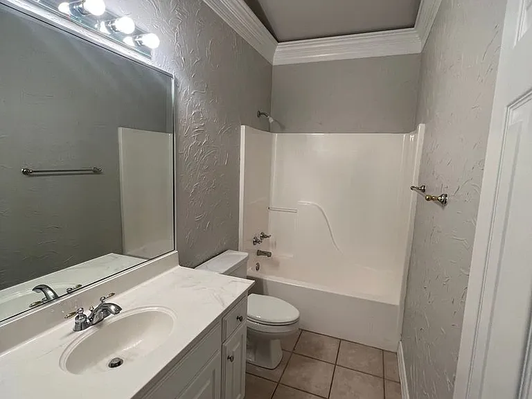 9080 Southern Charm Dr — Photo 15