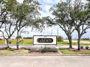 7600 Emmett F Lowry Expy APT 314, Texas City, TX 77591
