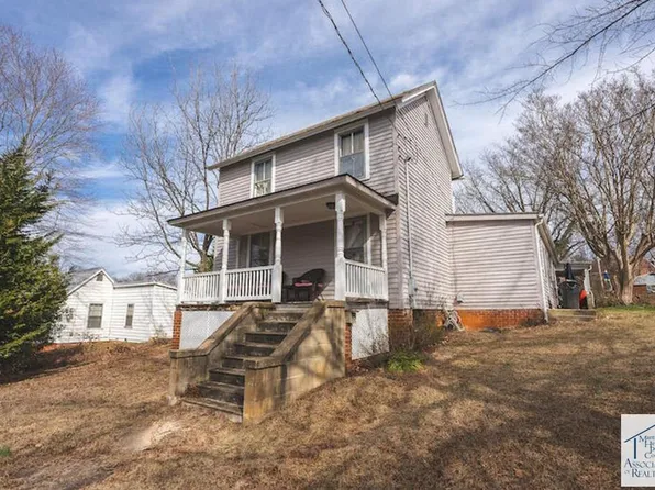 711-715 Carter St, Martinsville, VA 24112