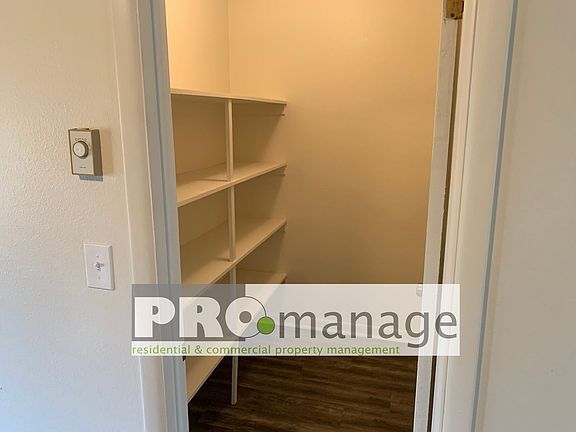 4th image of 375 S 3rd W APT 4