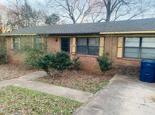 2408 Larkwood Cir NW, Huntsville, AL 35810