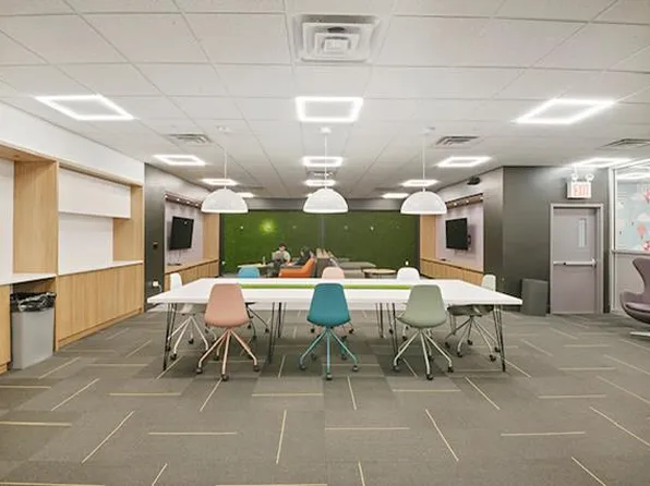 90-02 Queens Boulevard image 7 of 8