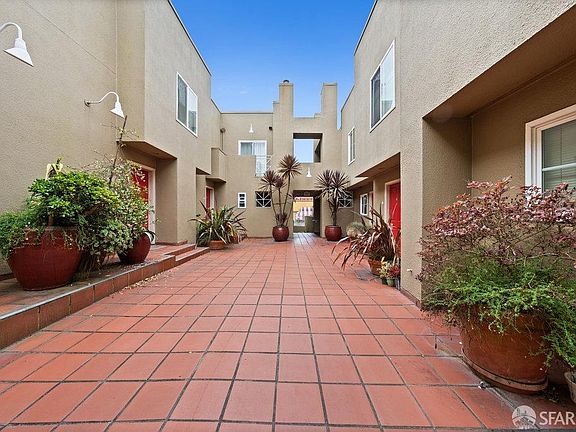3rd image of 15 Teresita Blvd APT 7