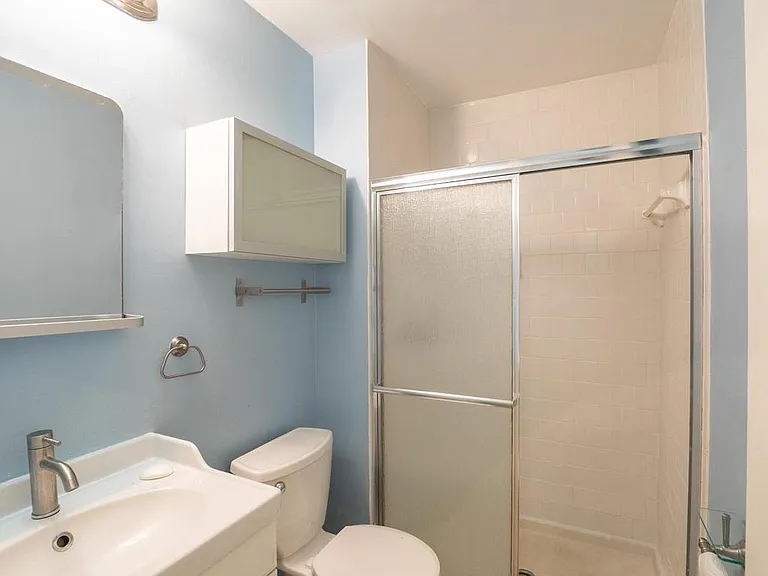 9572 Inverary Ct — Photo 29
