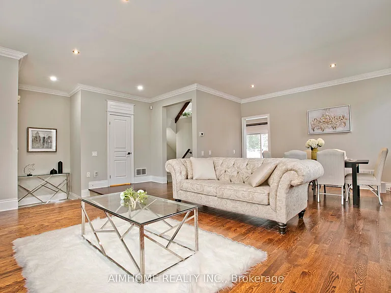 401 Longmore St — Photo 4