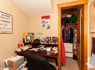 2834 N Racine Ave #917, Chicago, IL 60657