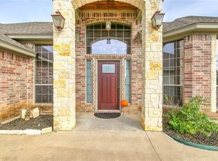 1000 Winding Rd, Granbury, TX 76049