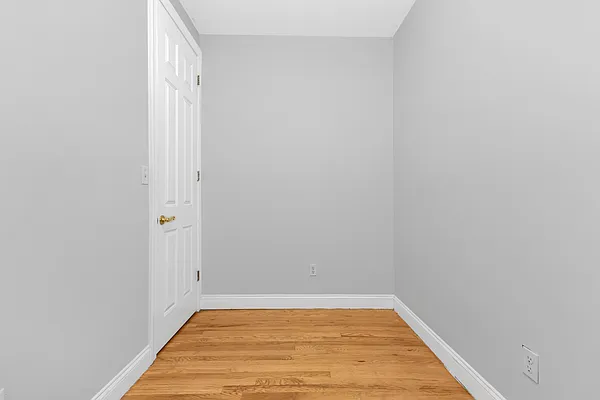 Rented by REAL New York | media 10