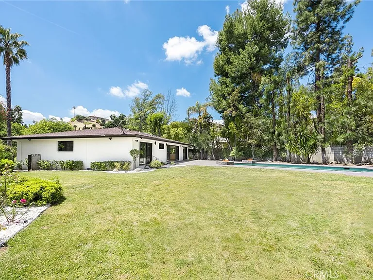 937 Misty Isle Dr — Photo 30