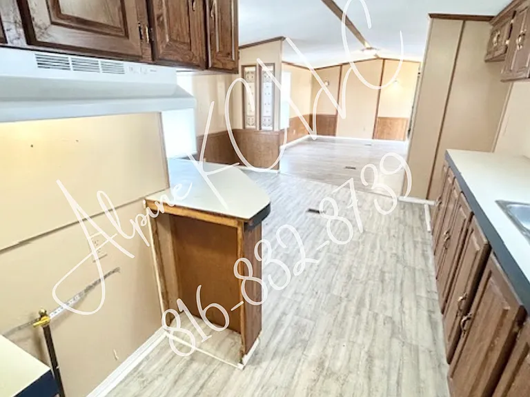 139 Countryside Ln — Photo 2