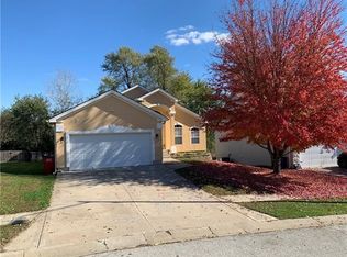 725 N Cloverdale Ave, Independence, MO 64056