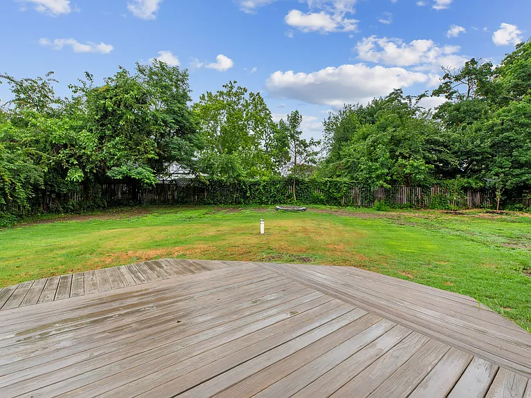 3361 Glebe Dr — Photo 25