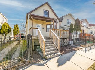 5323 S Maplewood Ave, Chicago, IL
