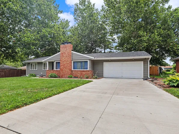 1101 NW 2nd St, Ankeny, IA 50023