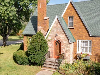 1203 Royalton St, Waupaca, WI, 54981