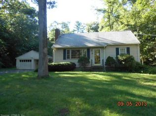 18 Deerwood Dr, Granby, CT 06035