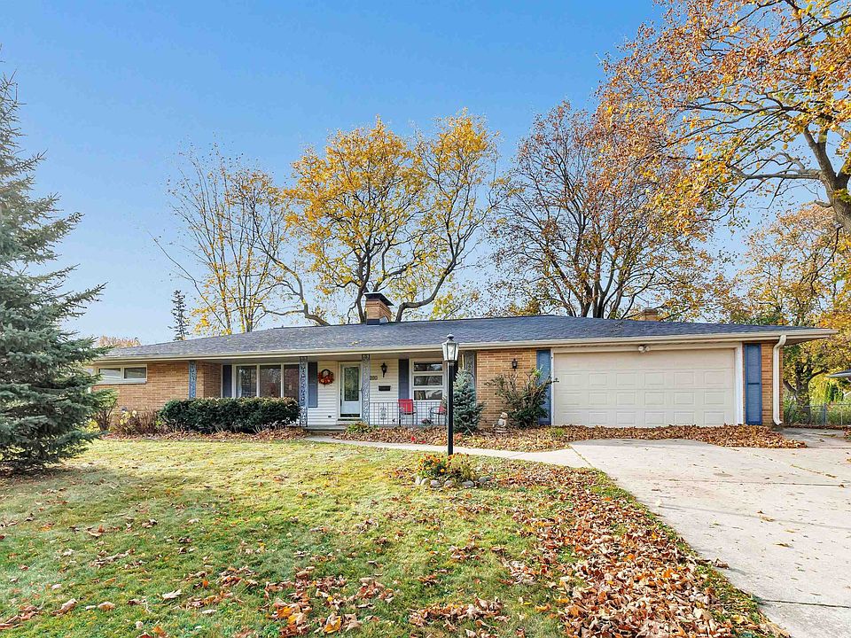 1st image of 241 Saint Marys Blvd