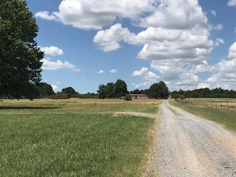 1st image of 707 Horse Shoe Ln