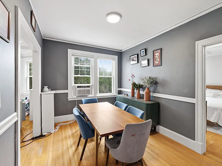 585 Franklin St #6 — Photo 9