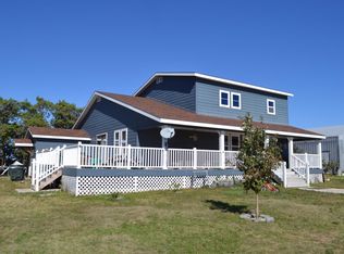 18123 Plymouth Rd, Russell, KS 67665