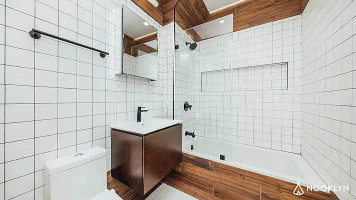 Rented by Nooklyn NYC LLC | media 11