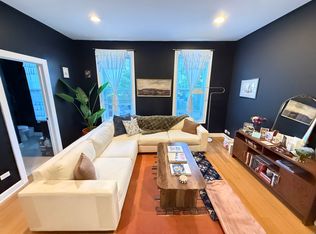 1713 W Le Moyne St APT 2F, Chicago, IL 60622