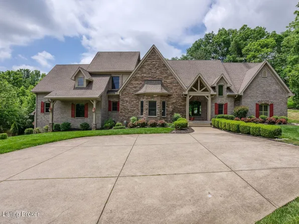 100 Valhalla View Dr, Louisville, KY 40245