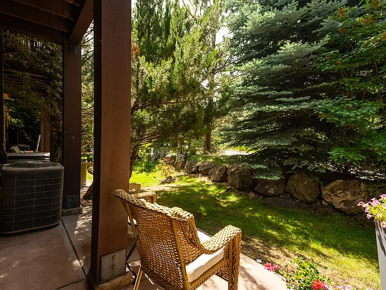 162 Juniper Trl — Photo 19