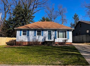 4161 Ridgeview Rd, Cleveland, OH 44144