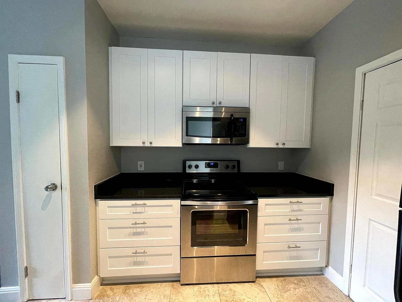 2 bed, 1004 sqft, $1,700 — Photo 4