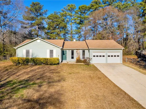 5711 Rally Ct, Rex, GA 30273