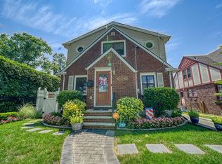 136 Keiber Ct, Staten Island, NY 10314