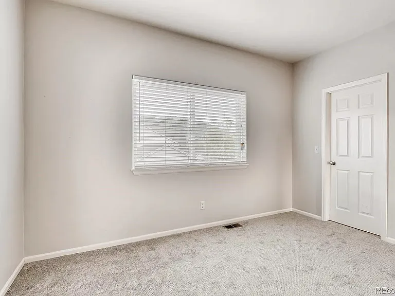 404 Antero St — Photo 17