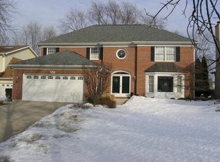 551 Cedar Ln, Lombard, IL