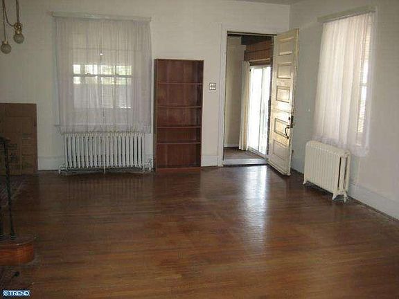 5th image of 114 Lincoln Ave