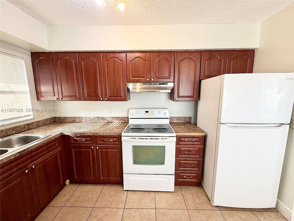 1st image of 1491 NW 20th St #1