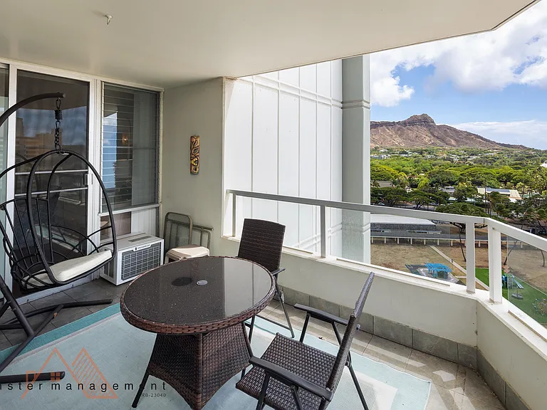 2600 Pualani Way #1404 — Photo 15