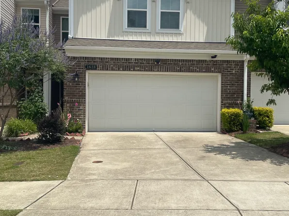 1628 Cary Reserve Dr, Cary, NC 27519