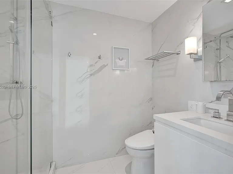 800 Claughton Island Dr #3101 — Photo 61