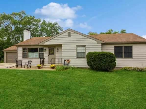 12028 257th AVENUE, Trevor, WI 53179