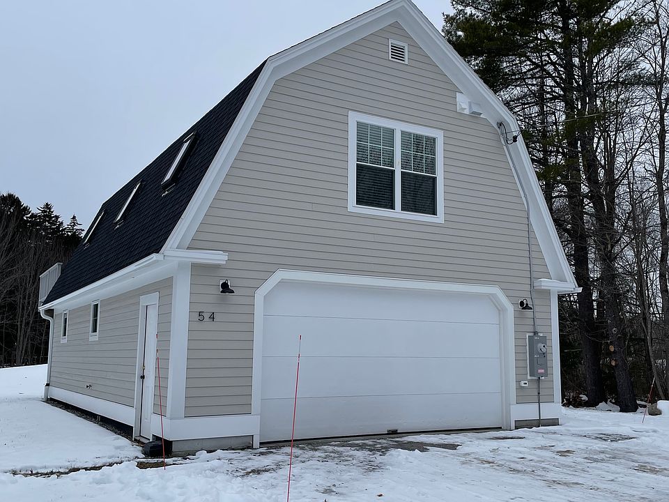 24'' X 36'' ft gambrel roof 2 story garage with apartment