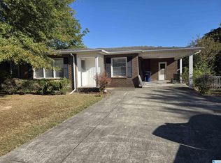 1107 Lincoln Ave, Oneonta, AL 35121