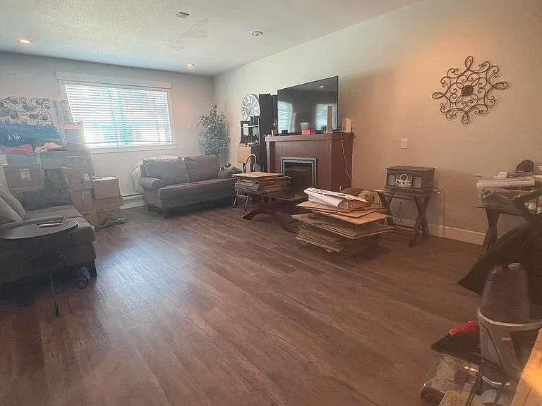 30748 Cardinal Ave #16 — Photo 12