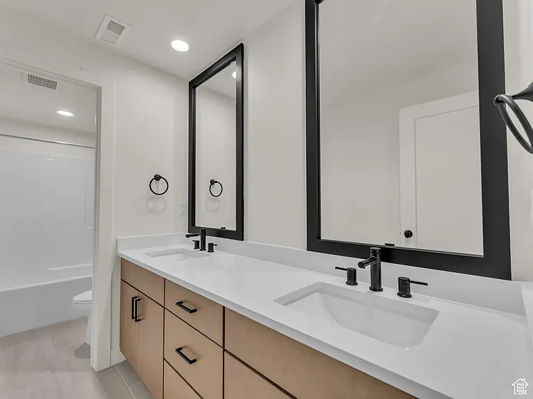 11609 S Dorian Dr — Photo 33