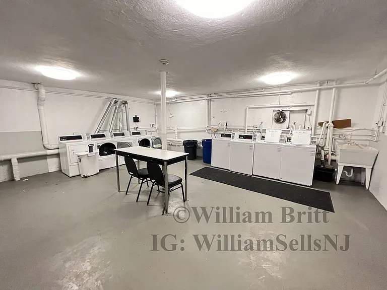 145 Main St #1F — Photo 8