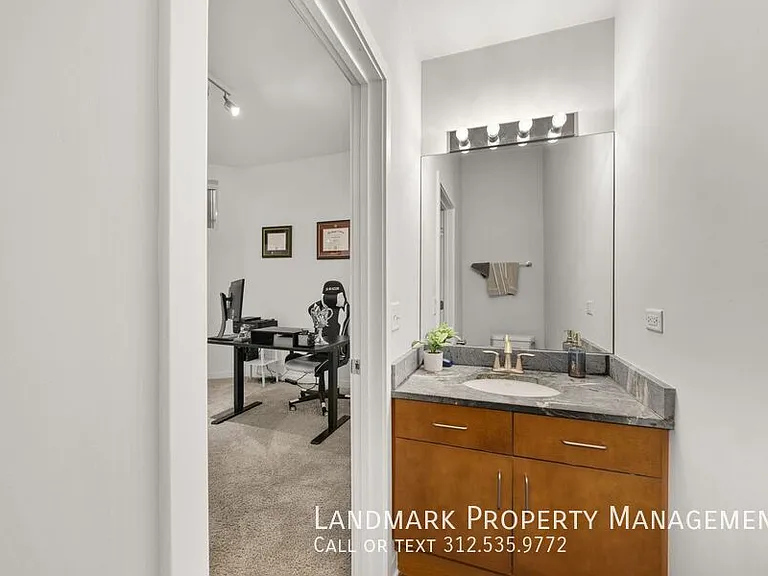 838 E 45th St — Photo 13