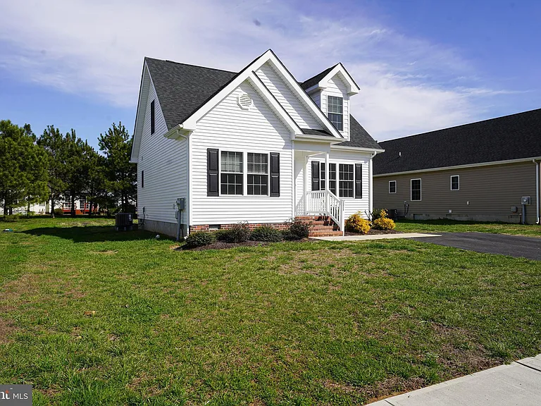 2005 S Old Mill Dr — Photo 3