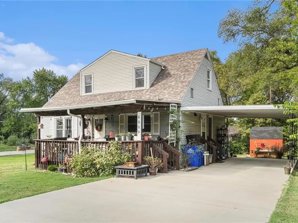 6000 E 149th Ter, Grandview, MO 64030