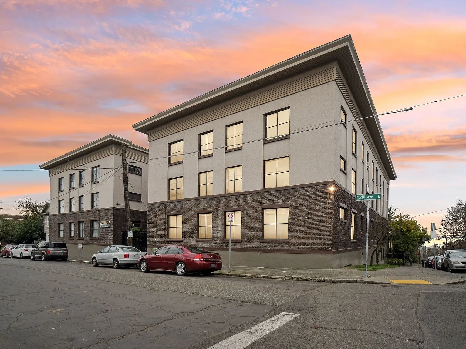 Capitola Apartments — Photo 1